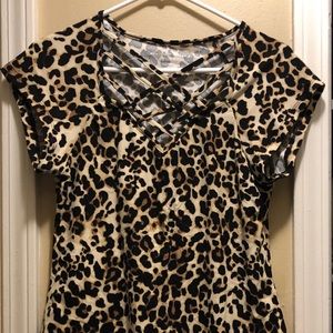 Eye Candy Essentials. Leopard print blouse. XL